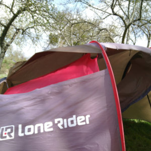 Tente LoneRider déchirée