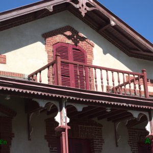 10 - Villa