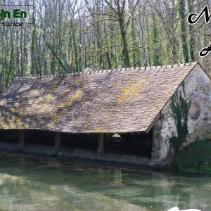 Le lavoir de Méréville (1)
